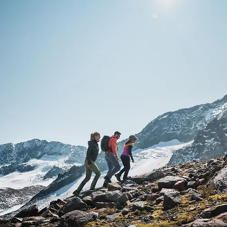 Aparthotel Neueroeffnung Elva Premium Inklusive Sommerpass Stubai Super Card 4*