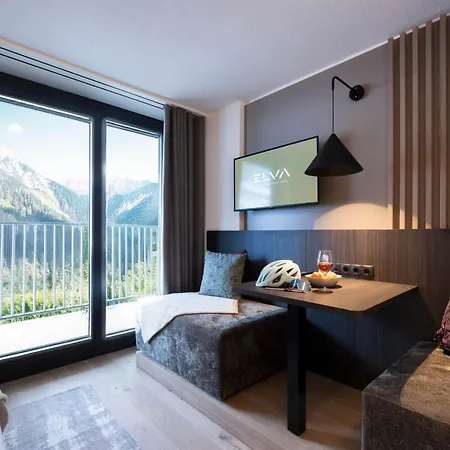 Aparthotel Neueroeffnung Elva Premium Inklusive Sommerpass Stubai Super Card Neustift im Stubaital