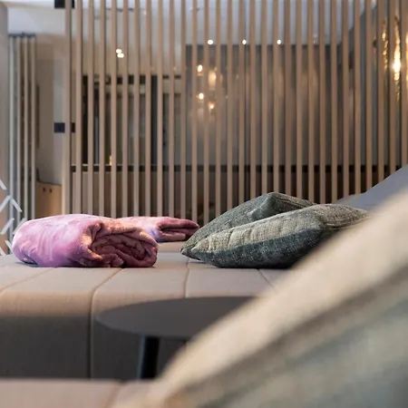 Apartmanhotel Elva Premium Inklusive Sommerpass Stubai Super Card 4*