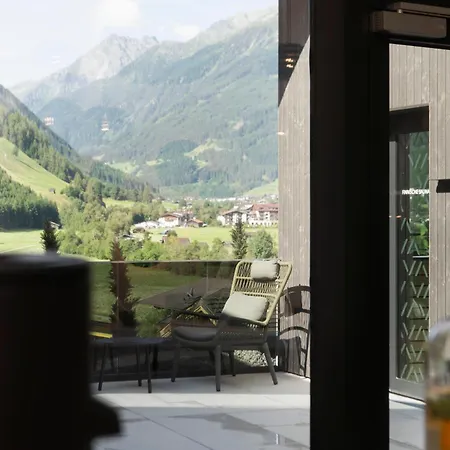Neueroeffnung Elva Premium Inklusive Sommerpass Stubai Super Card 4* نيوستيف ام ستوبيتا