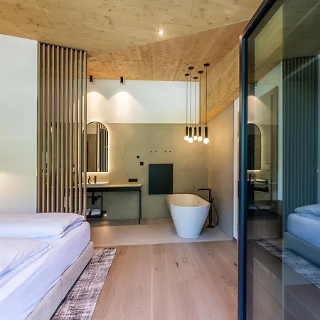 Elva Premium Inklusive Sommerpass Stubai Super Card