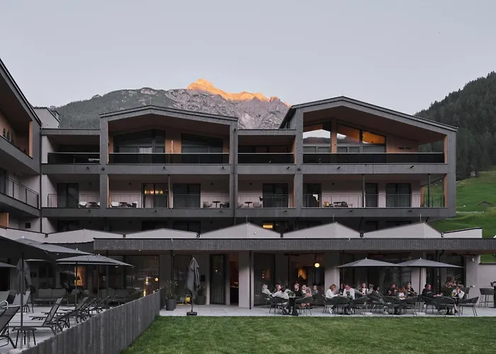 Elva Premium Inklusive Sommerpass Stubai Super Card Aparthotel Neustift im Stubaital